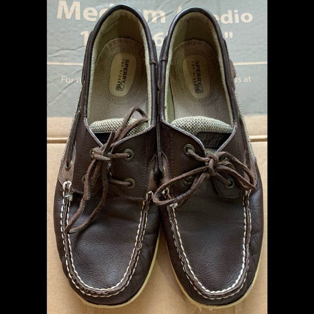 Women’s ￼All Leather Sperry Shoes Size 10M